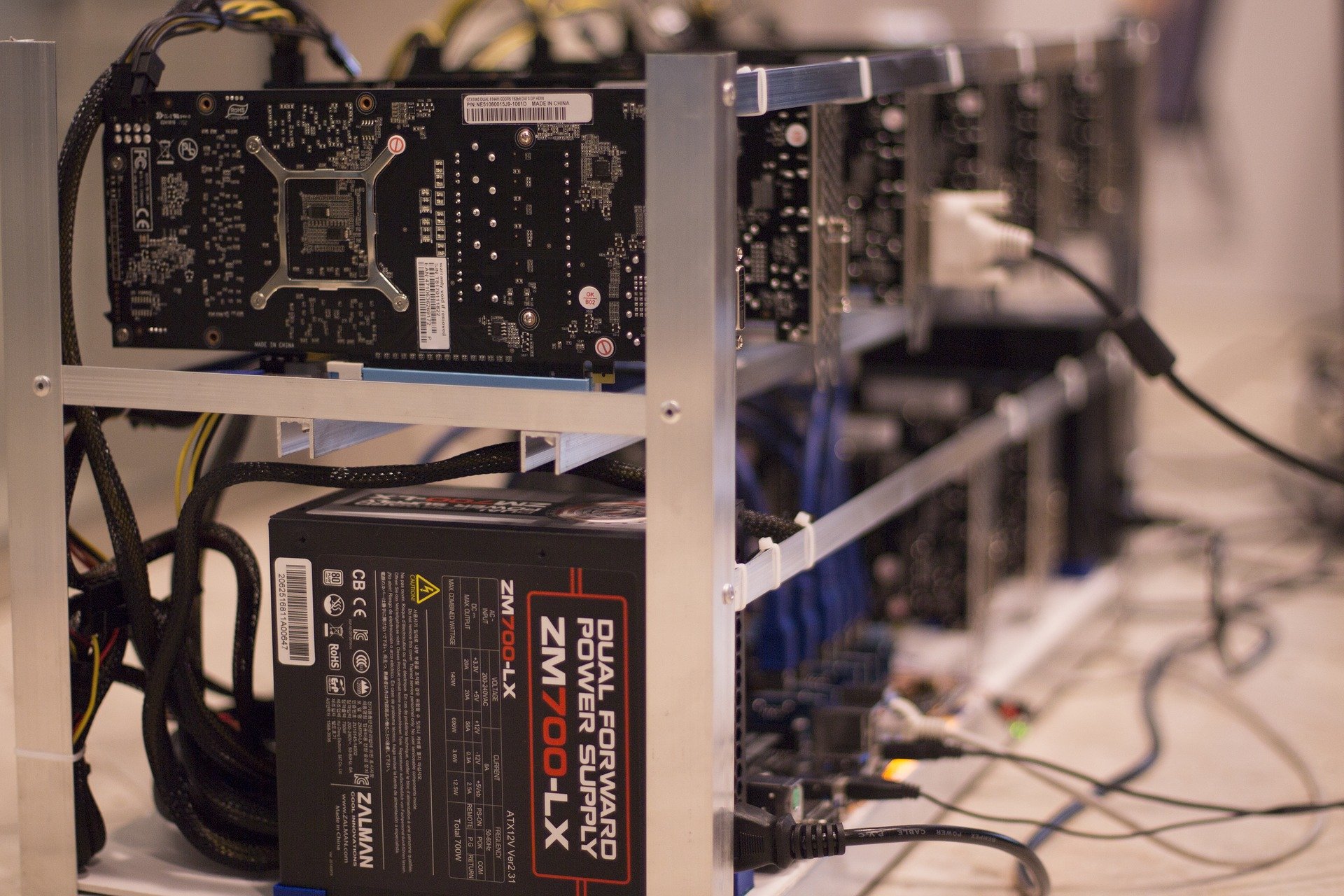 blockchain-mine