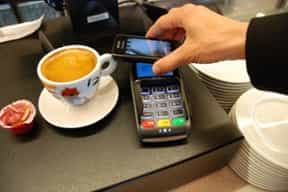 Touchless mobile credit card payment processing